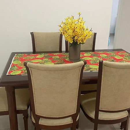Апартаменты Apartamento Enseada Гуаружа Экстерьер фото