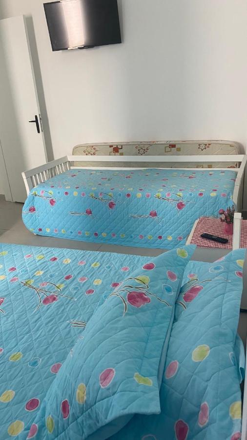 Апартаменты Apartamento Enseada Гуаружа Экстерьер фото
